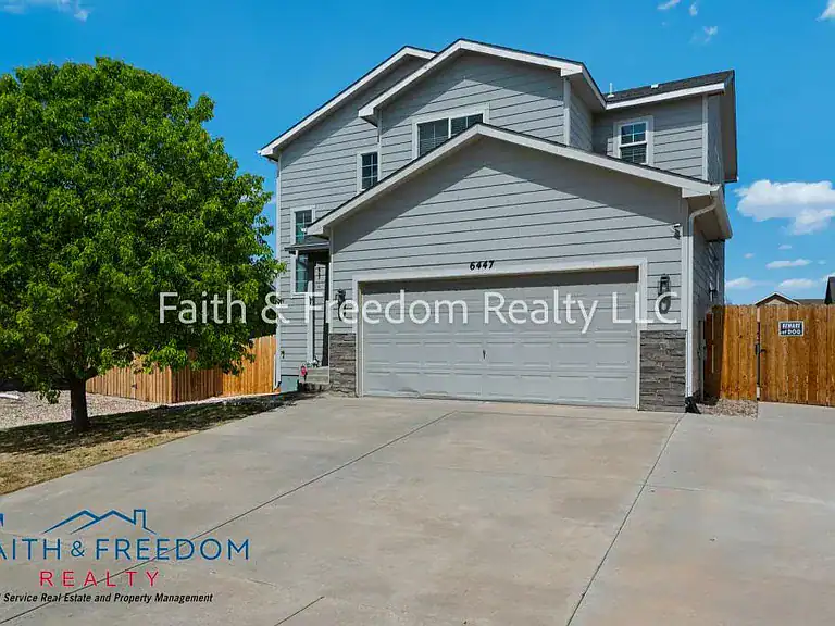 6447 Passing Sky Dr, Colorado Springs, CO 80911